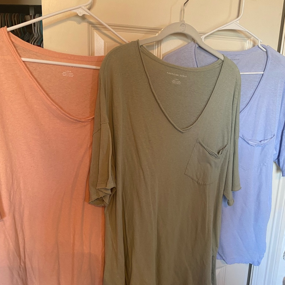 American eagle loose fitting tees